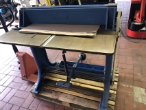 Nut + Perforiermaschine  HF2/88